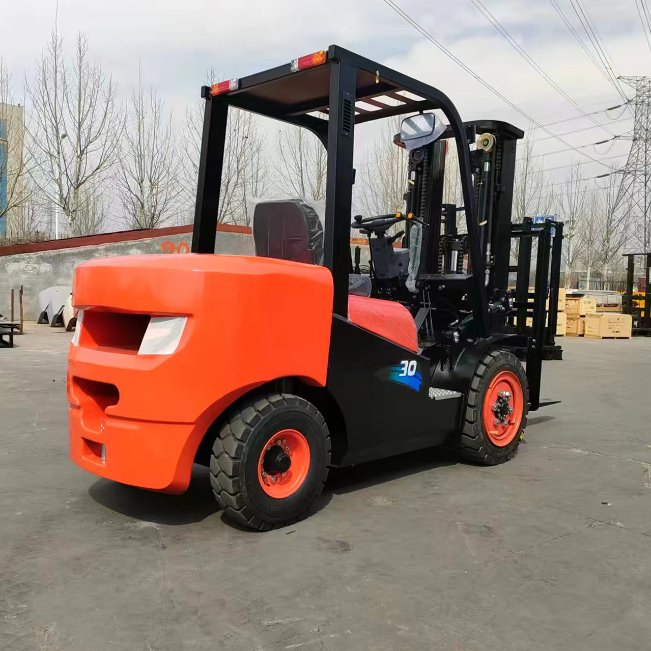 Heavy-Duty Diesel Forklift 3-5 Ton-Smooth Shifting Automatic Transmission,  Three-Stage Mast for Indoor & Outdoor Use